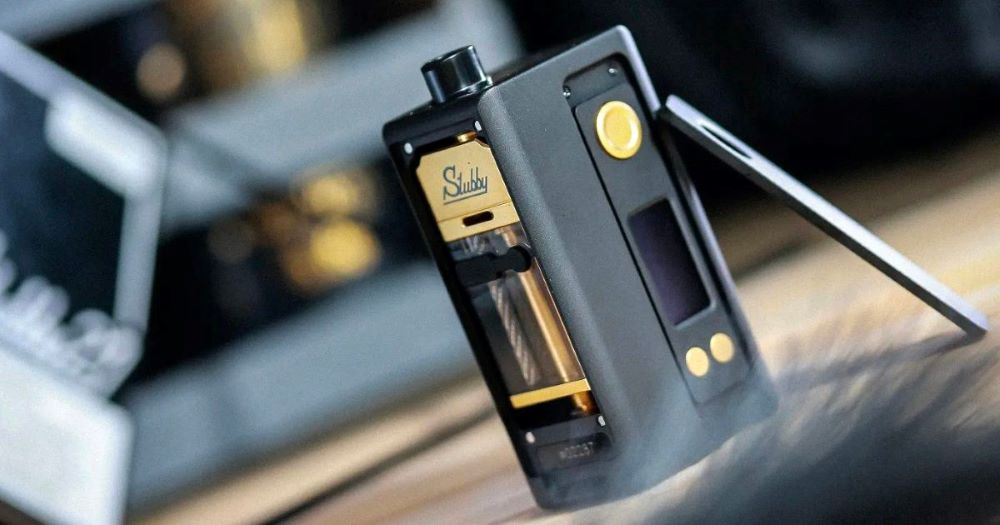 Vaping Vs Merokok: Perbandingan Dampak Kesehatan dan Masyarakat